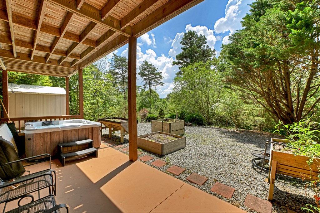120 Foxfire Road