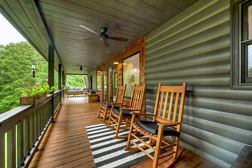 275 Autumn Ridge Drive