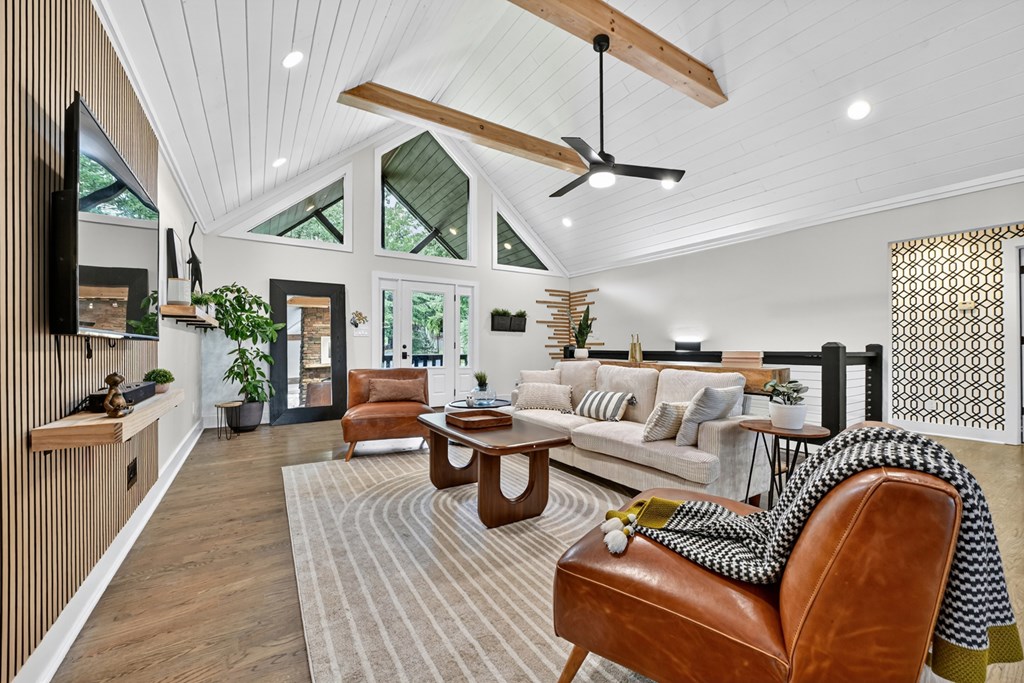 275 Autumn Ridge Drive
