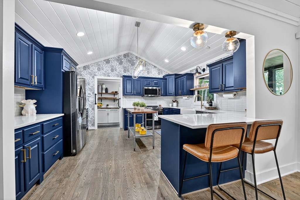 275 Autumn Ridge Drive
