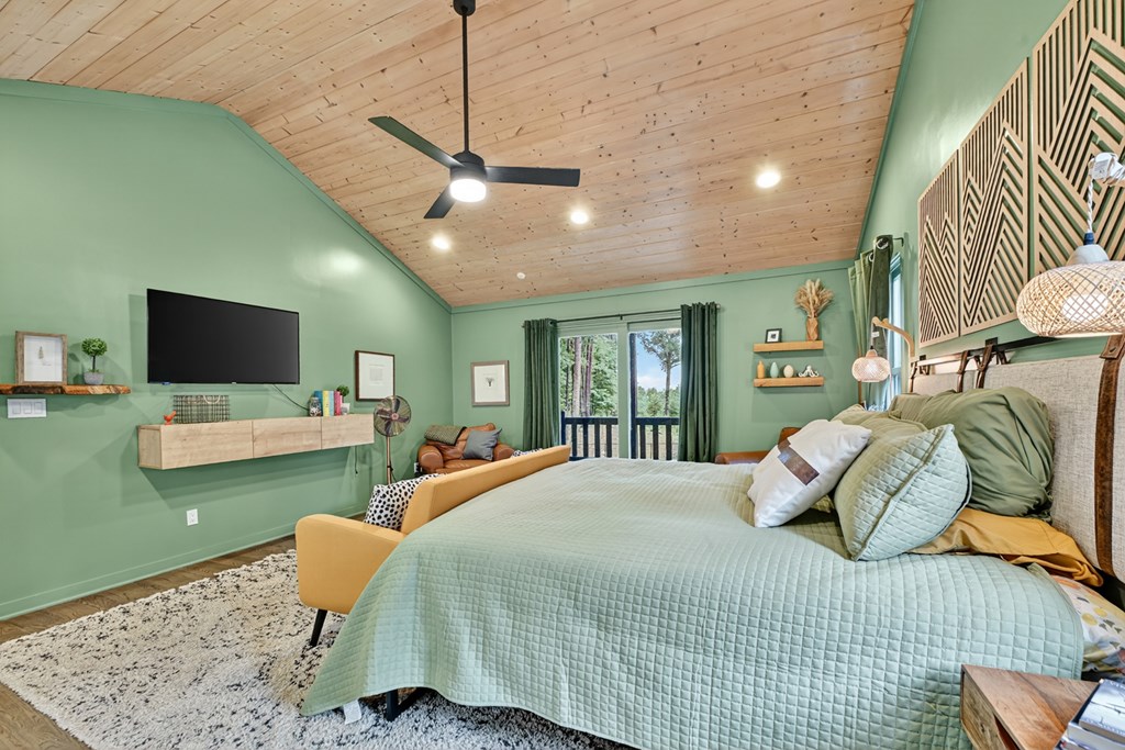 275 Autumn Ridge Drive