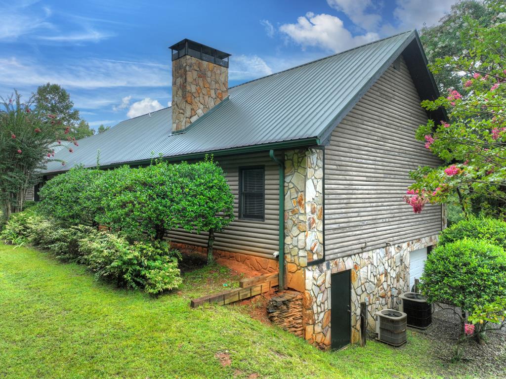 167 Whispering Pines Lane