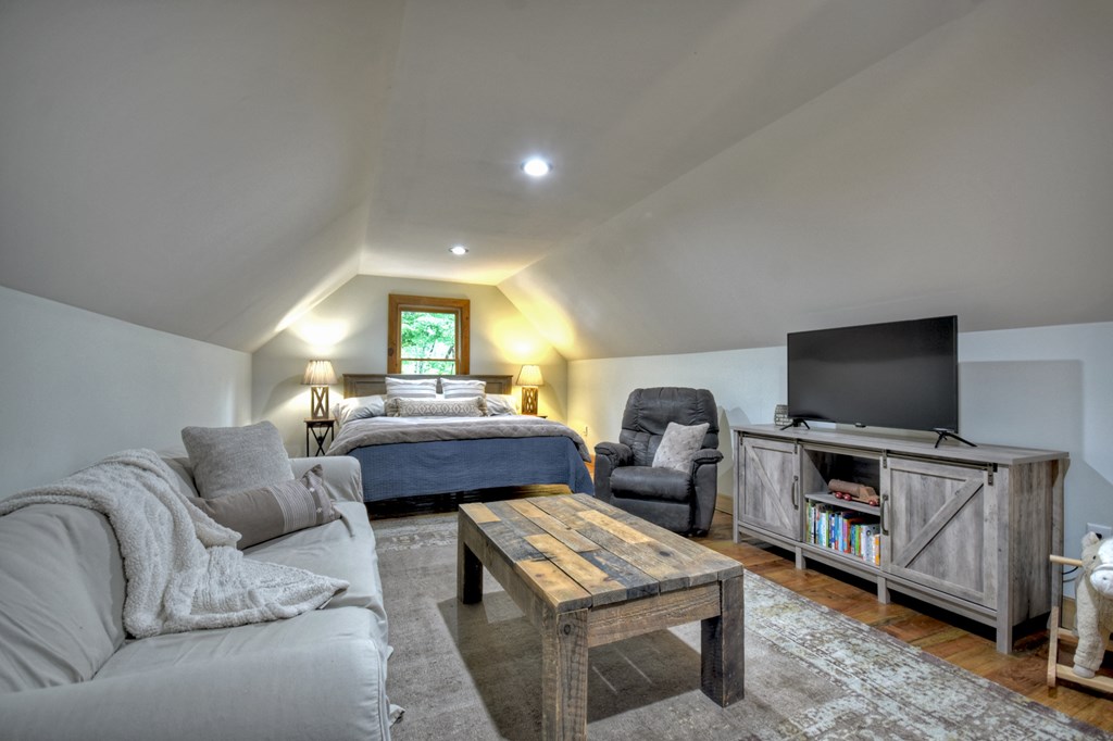 508 Little Bee Lane