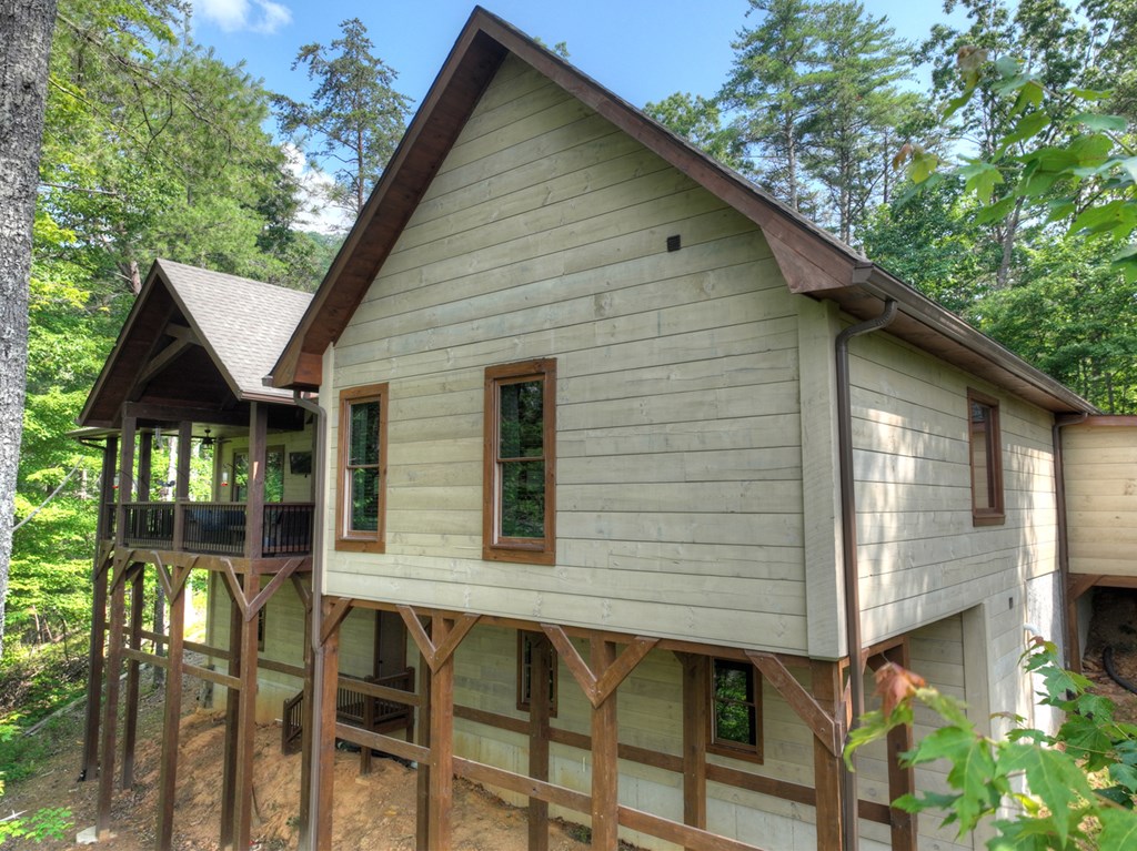 508 Little Bee Lane
