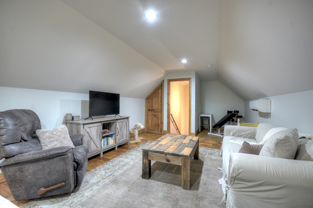 508 Little Bee Lane