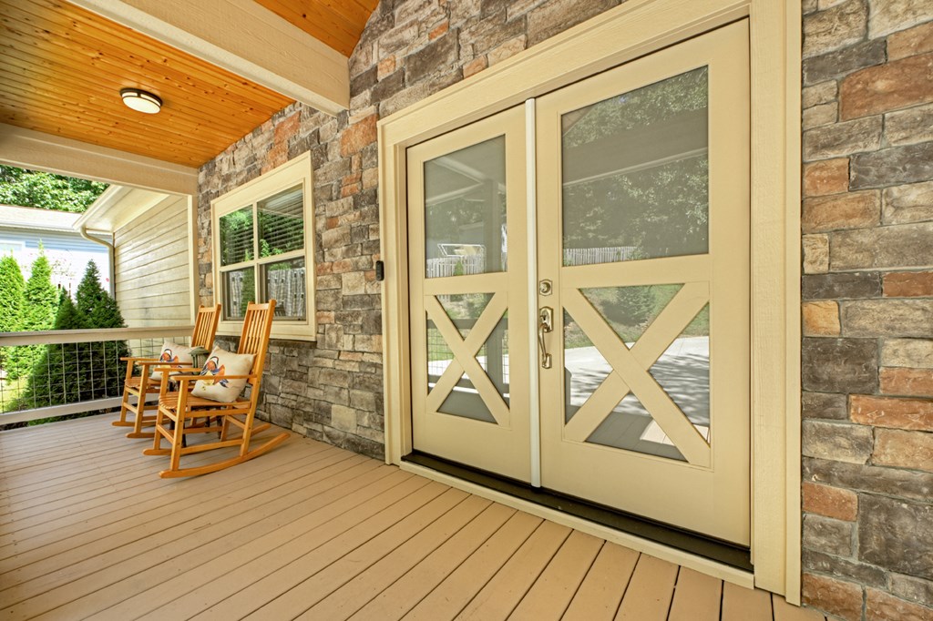 210 Twin Brook Drive