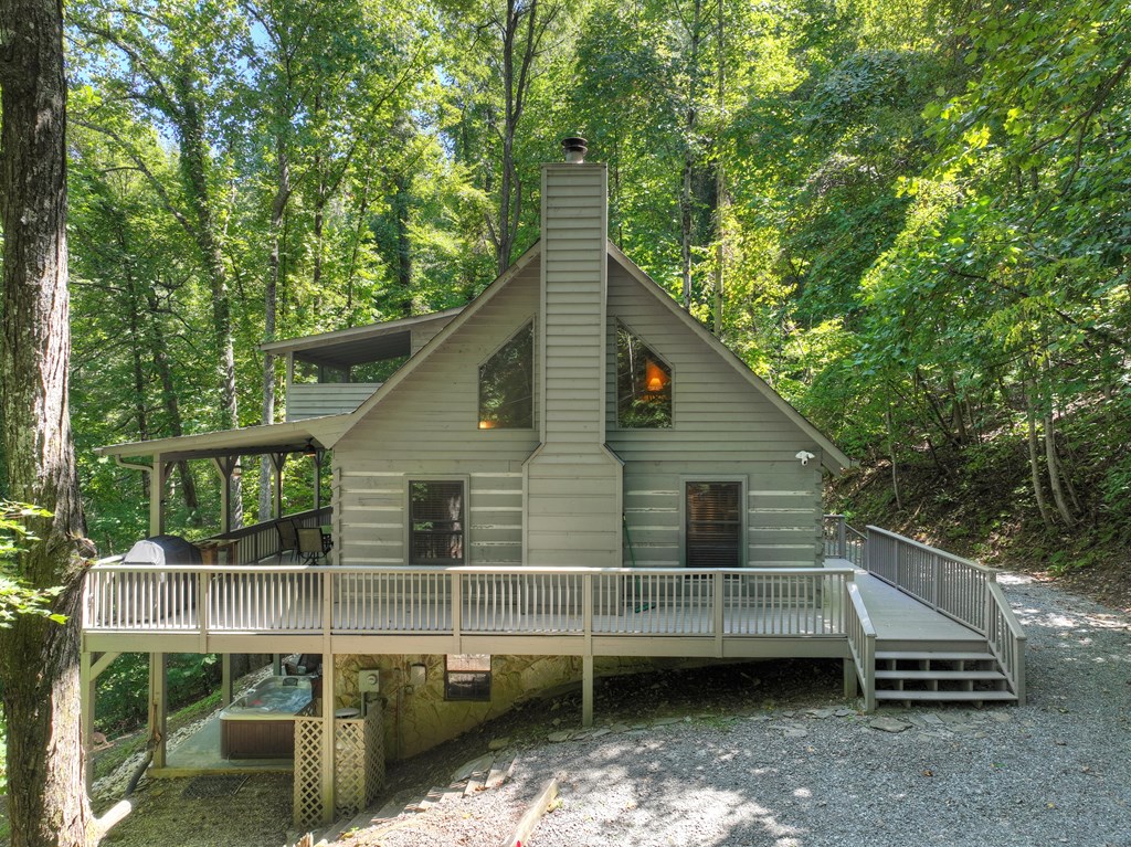 304 Ridge Circle