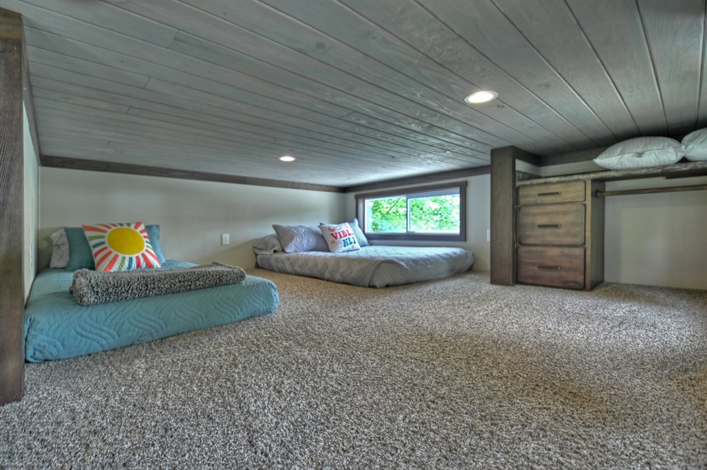 35 Mountain Meadows Circle, Morganton