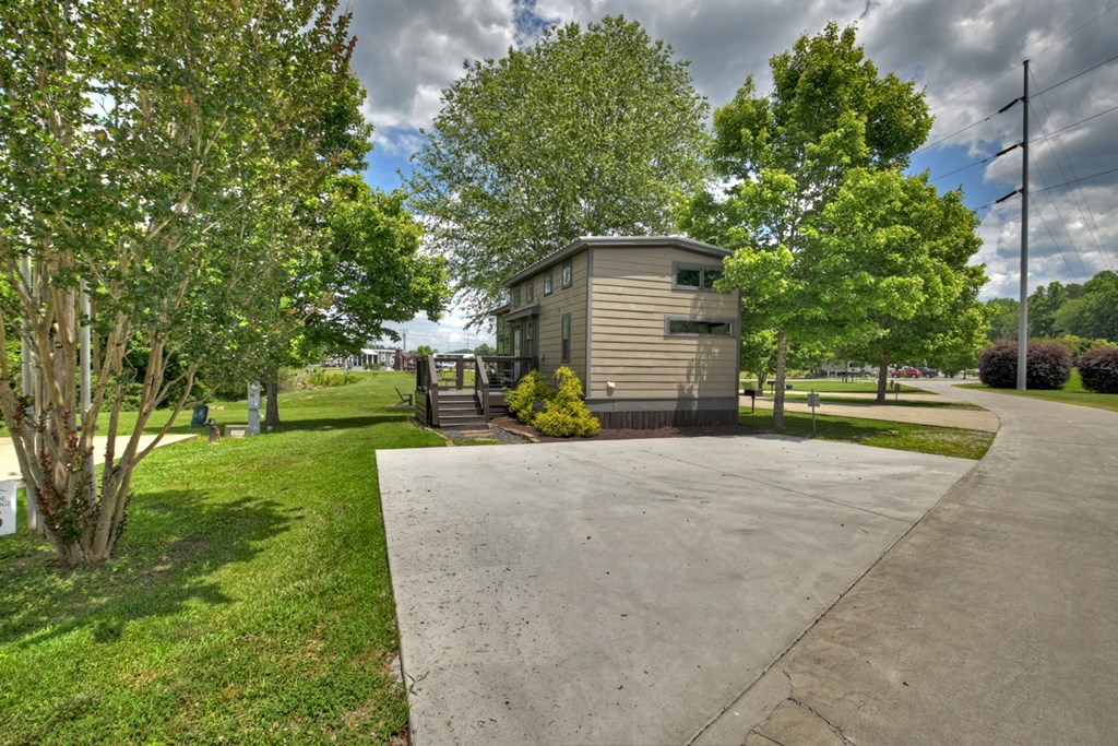 35 Mountain Meadows Circle, Morganton