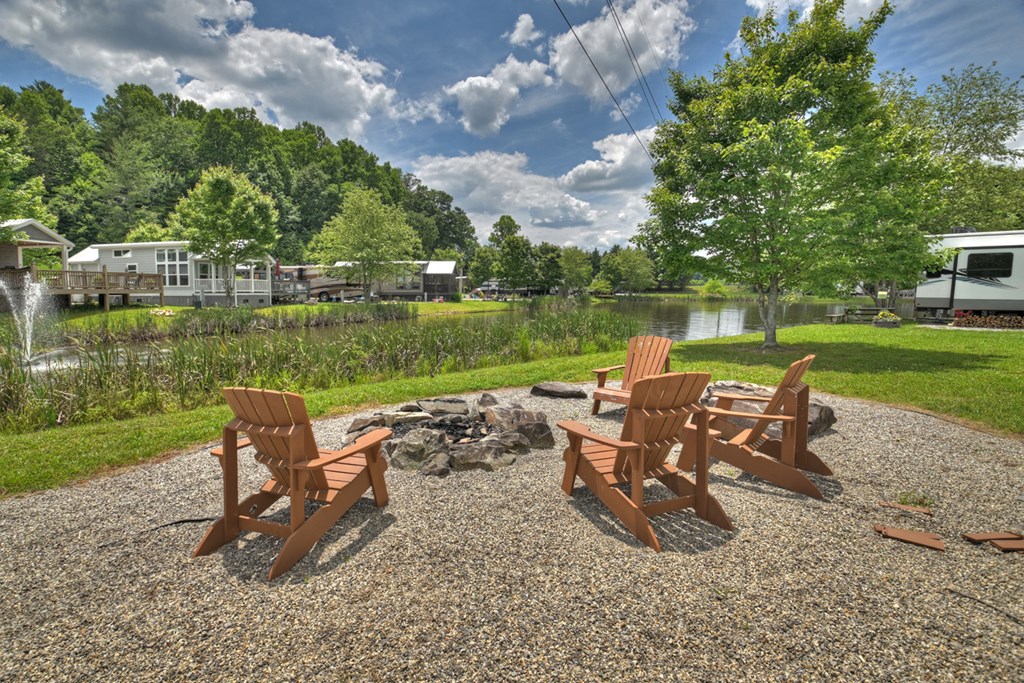 35 Mountain Meadows Circle, Morganton