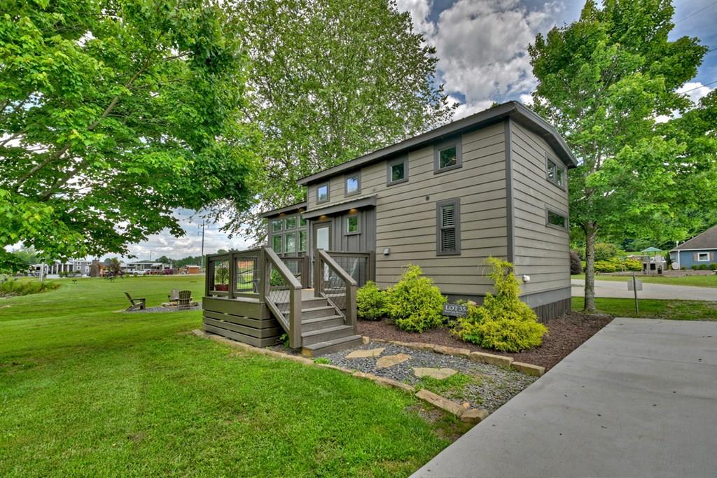 35 Mountain Meadows Circle, Morganton