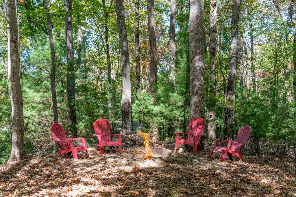 109 Noontootla Ridge Court, Blue Ridge