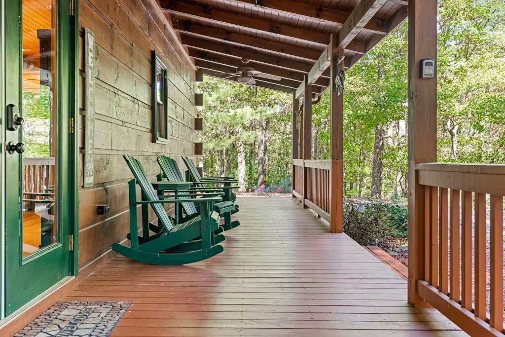 109 Noontootla Ridge Court, Blue Ridge