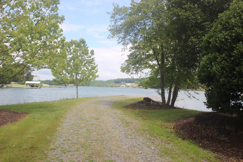 Lot 18 Bell Creek Cove Road, Hiawassee