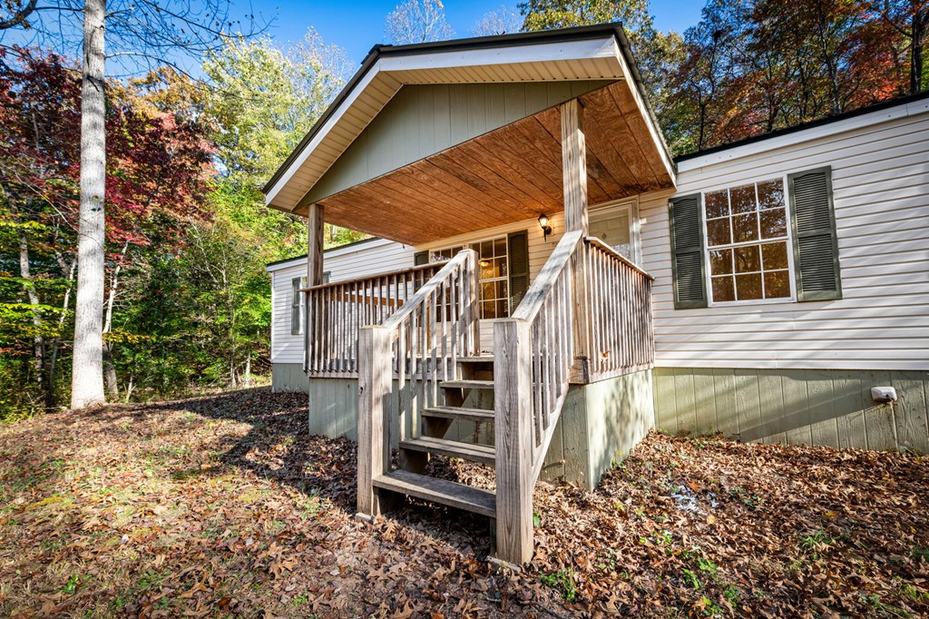 264 Circle Drive, Blue Ridge