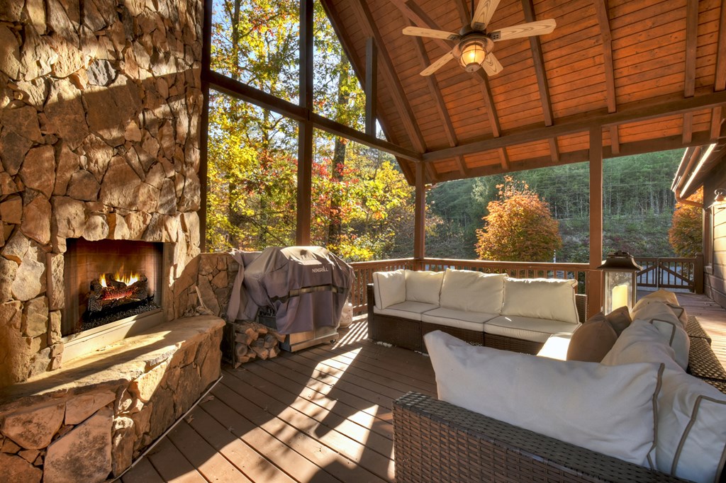 367 Beaver Cove Road