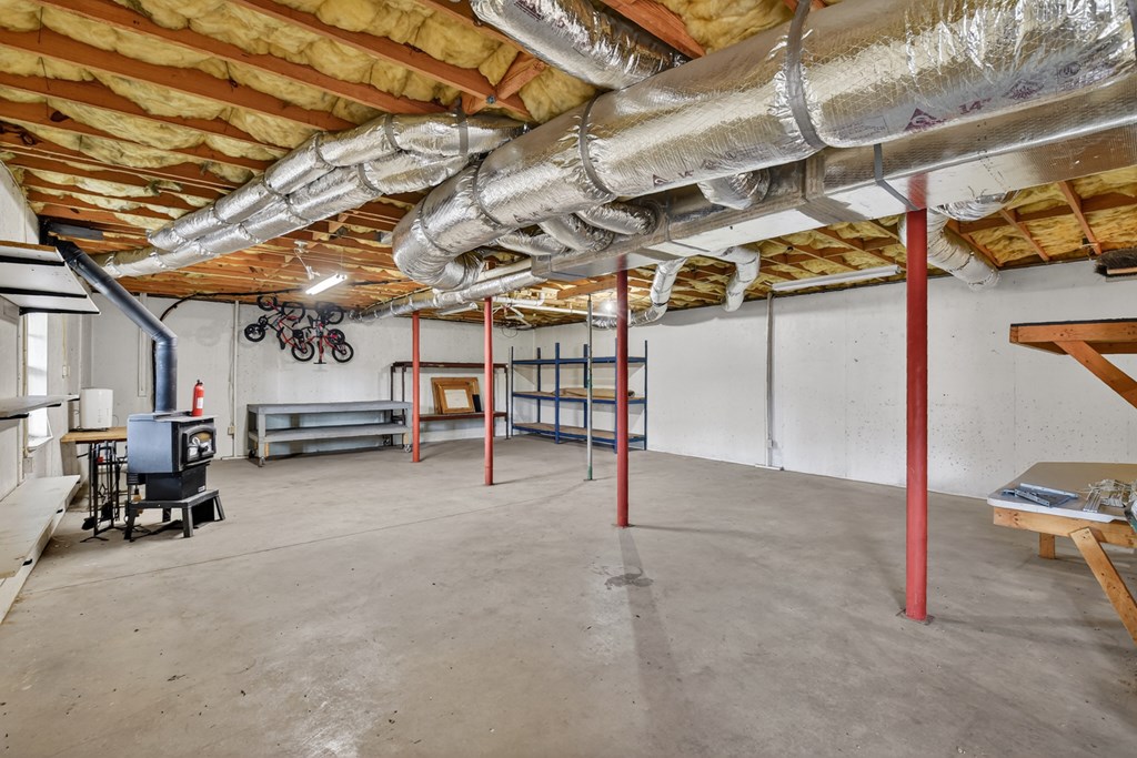 863 Woodland Drive