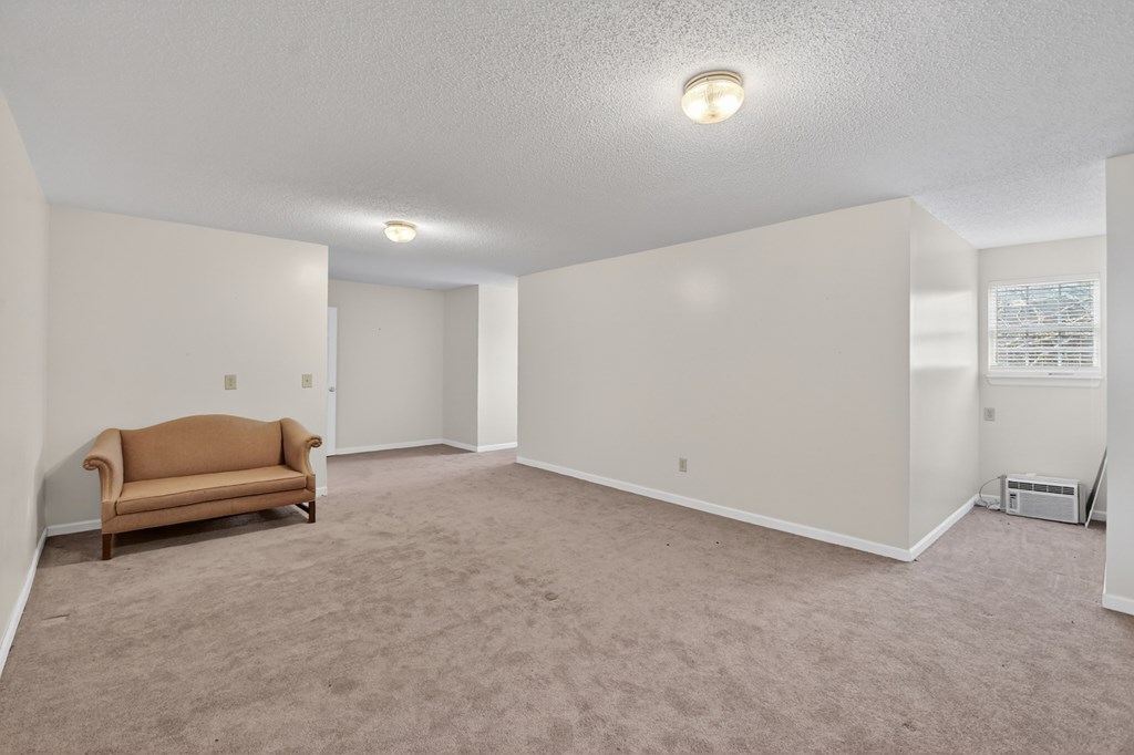 863 Woodland Drive