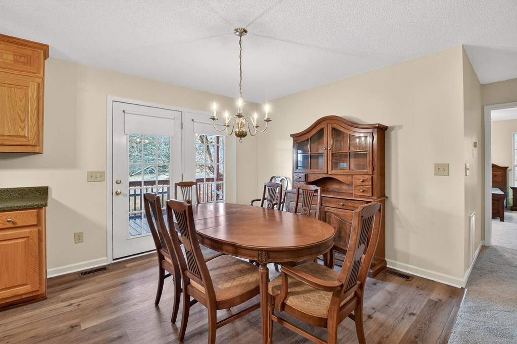 863 Woodland Drive