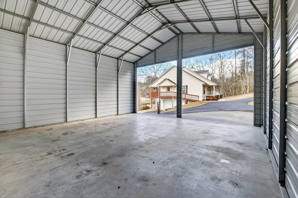 863 Woodland Drive