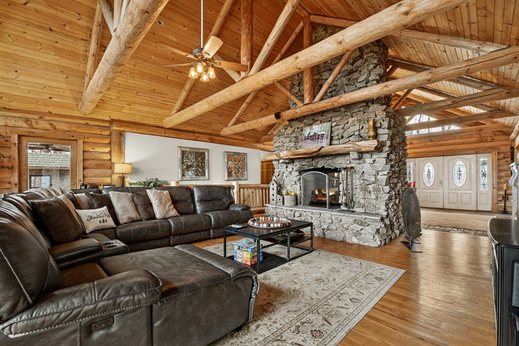 260 Observation Lane