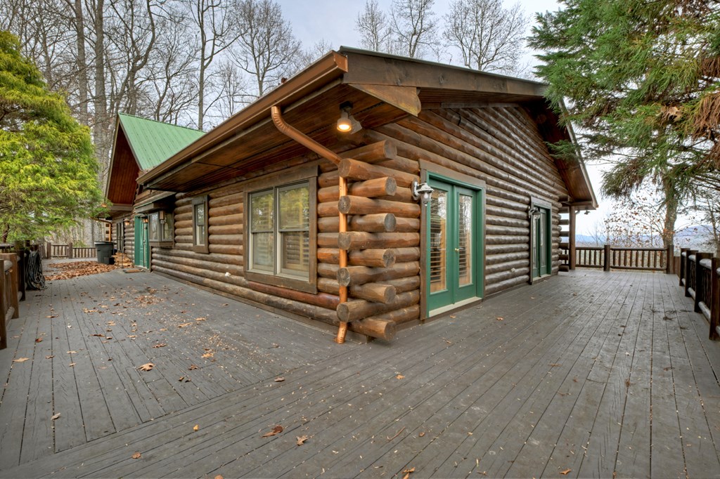 260 Observation Lane