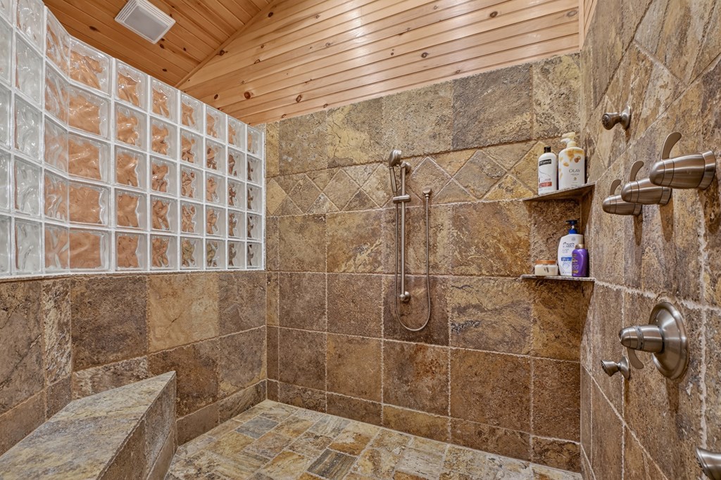 260 Observation Lane