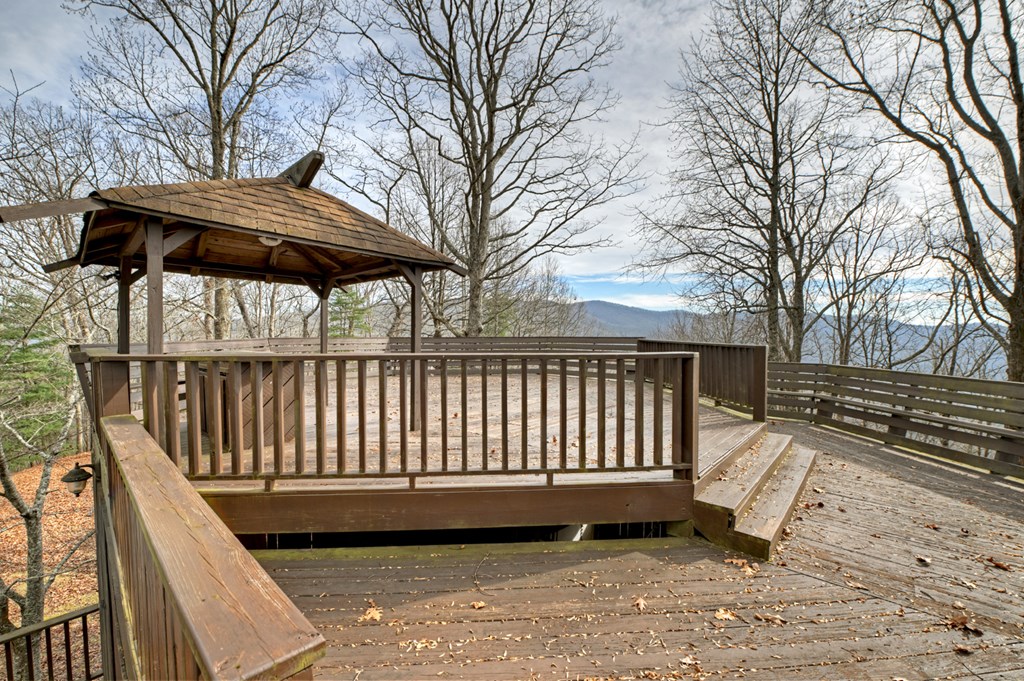 260 Observation Lane