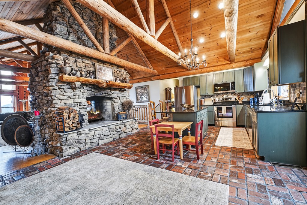 260 Observation Lane