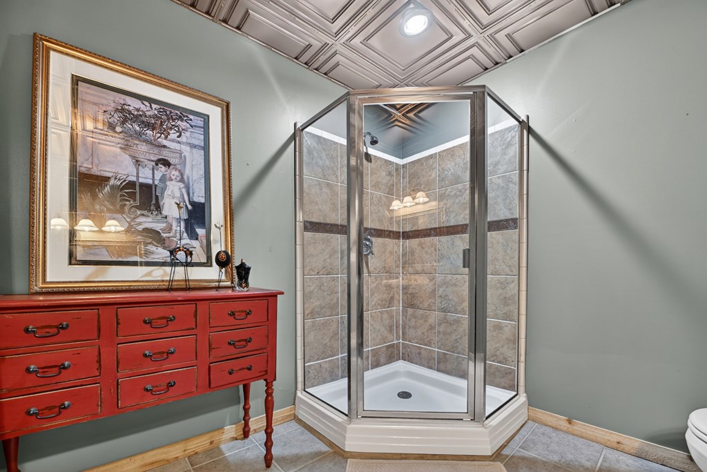 260 Observation Lane