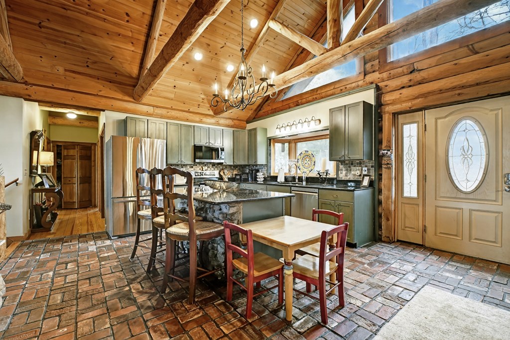 260 Observation Lane