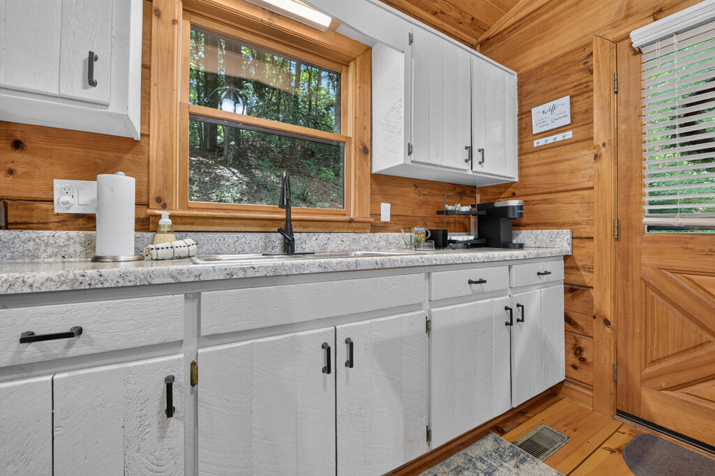 488 Joanne Sisson Road