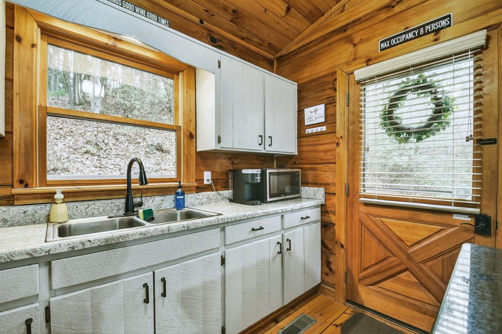 488 Joanne Sisson Road