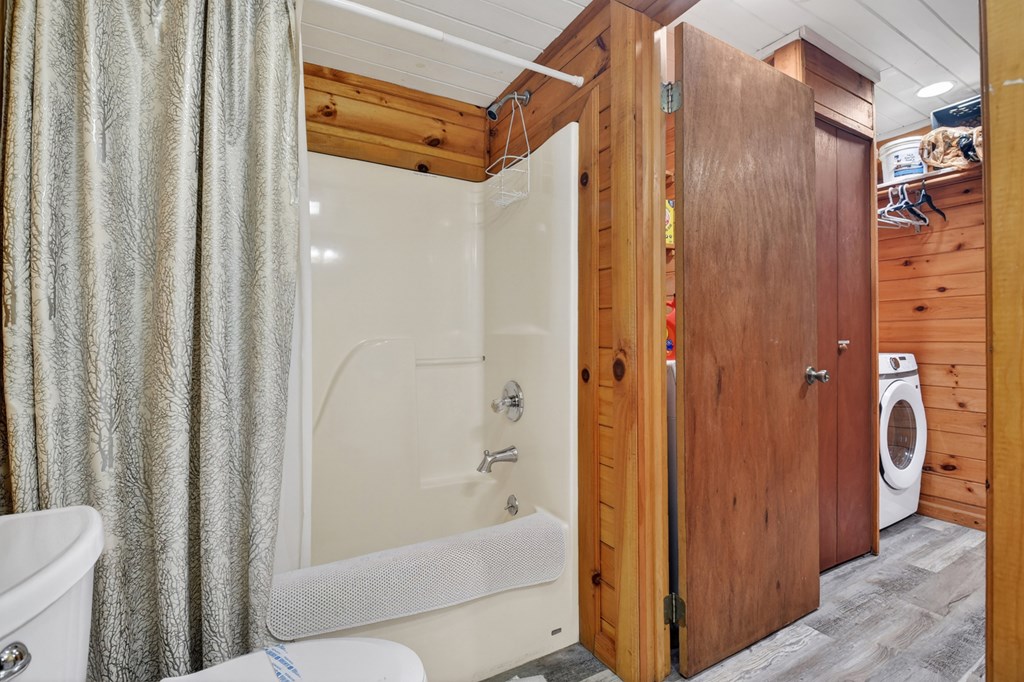 488 Joanne Sisson Road