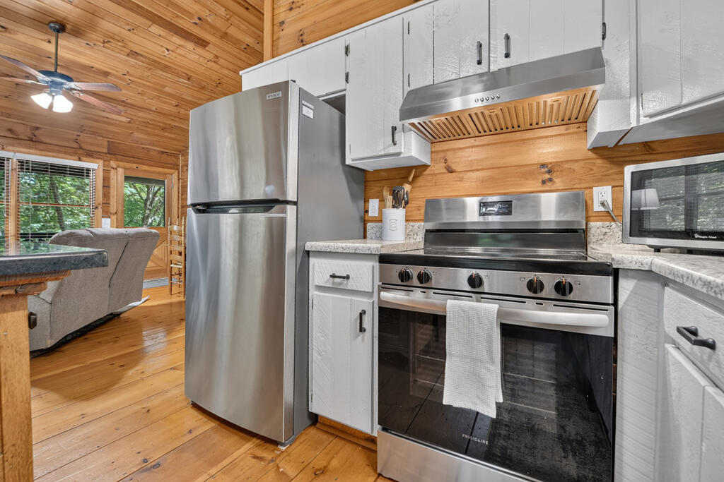 488 Joanne Sisson Road