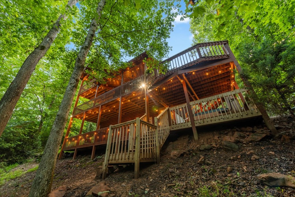 126 Brookwood Drive