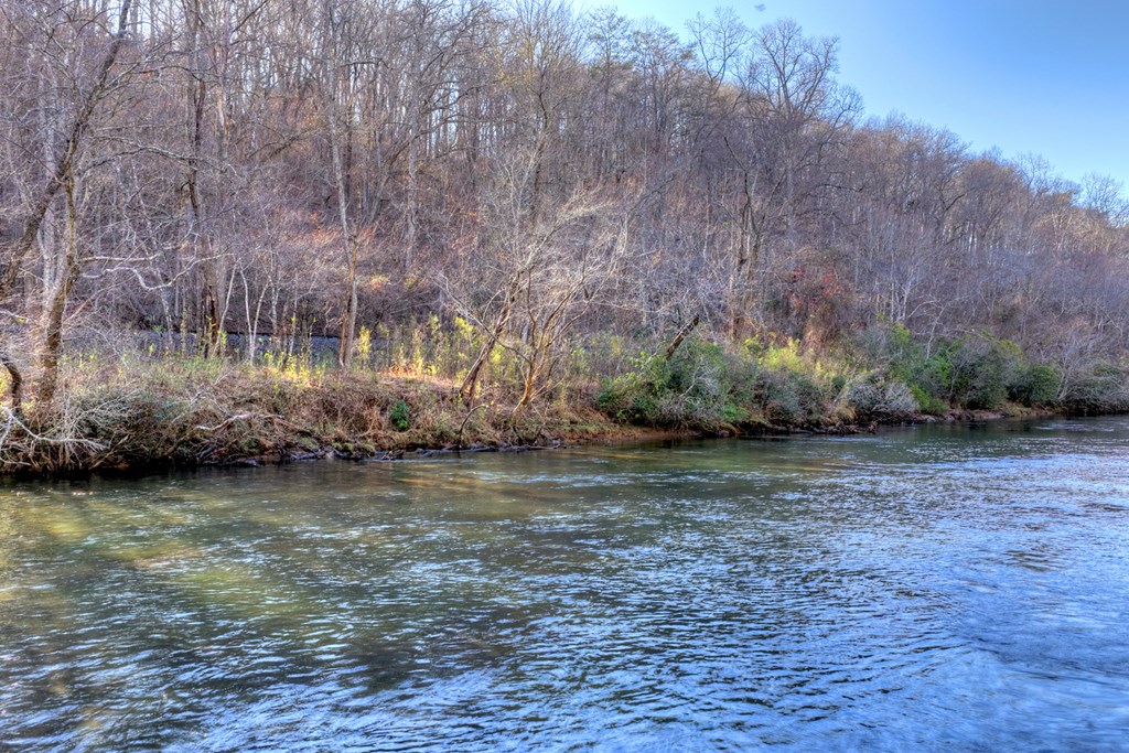 315 River Retreat Road