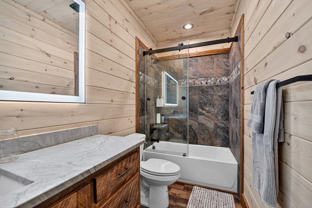 315 River Retreat Road