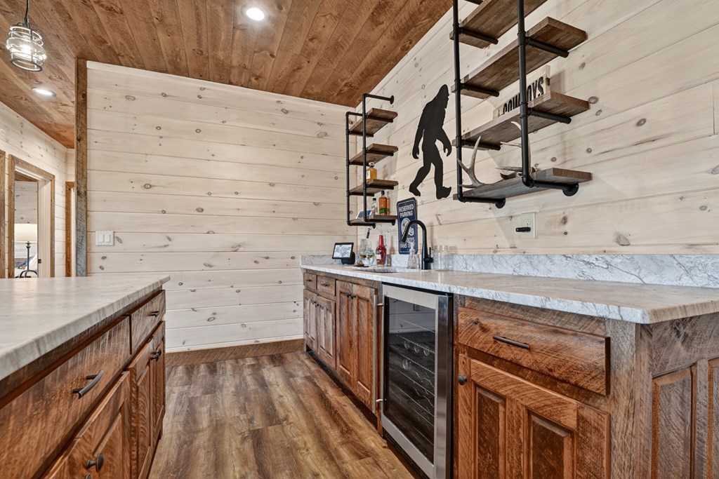 315 River Retreat Road