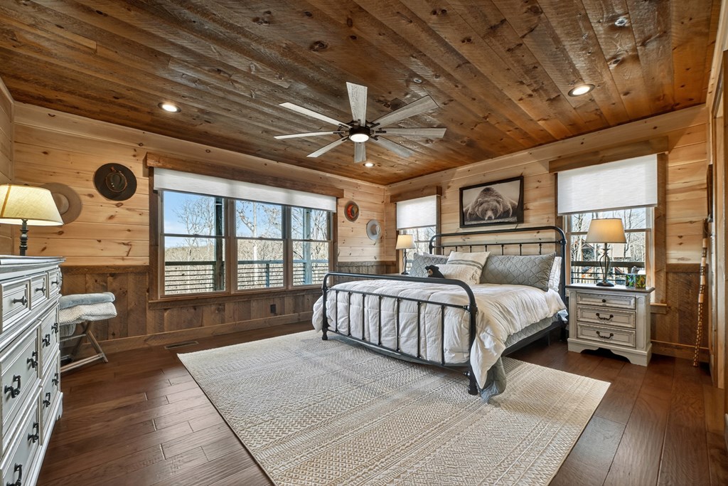 315 River Retreat Road