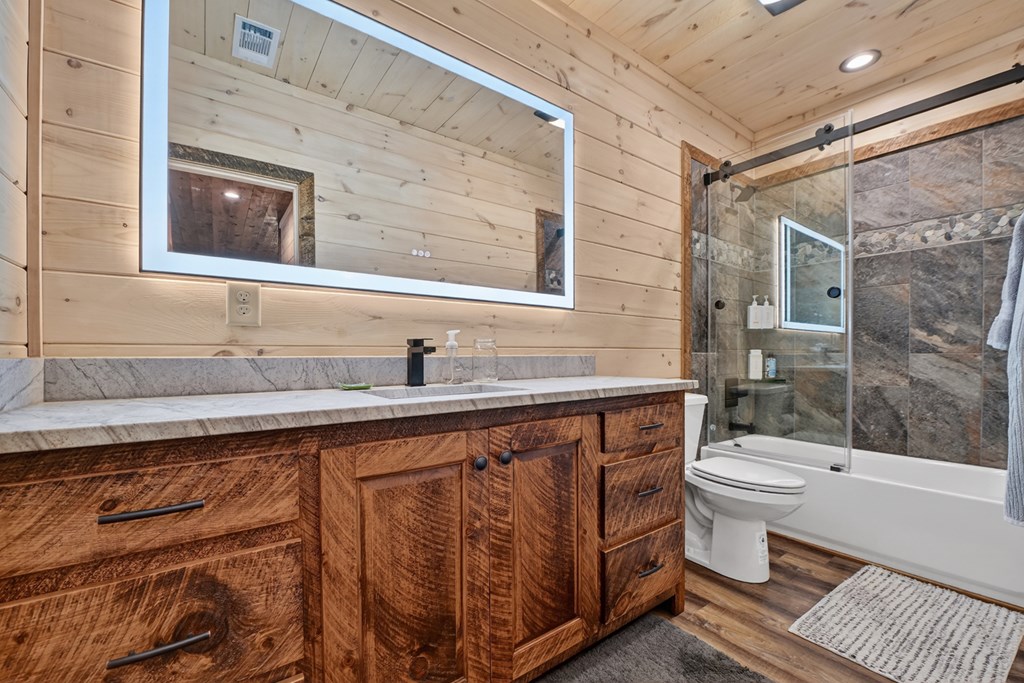 315 River Retreat Road