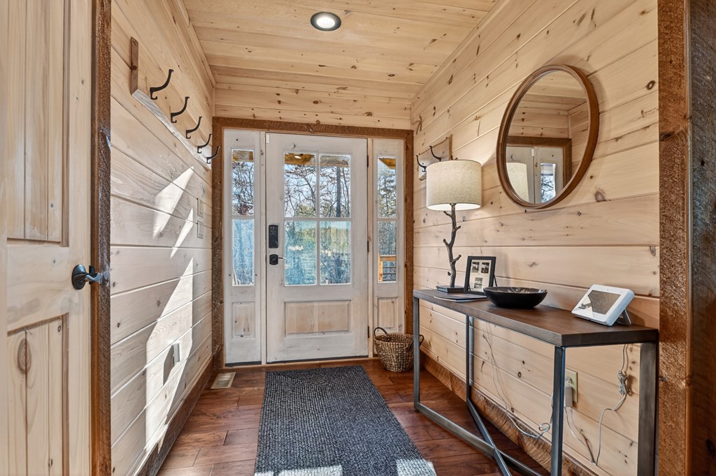 315 River Retreat Road