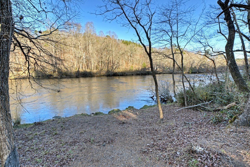 315 River Retreat Road