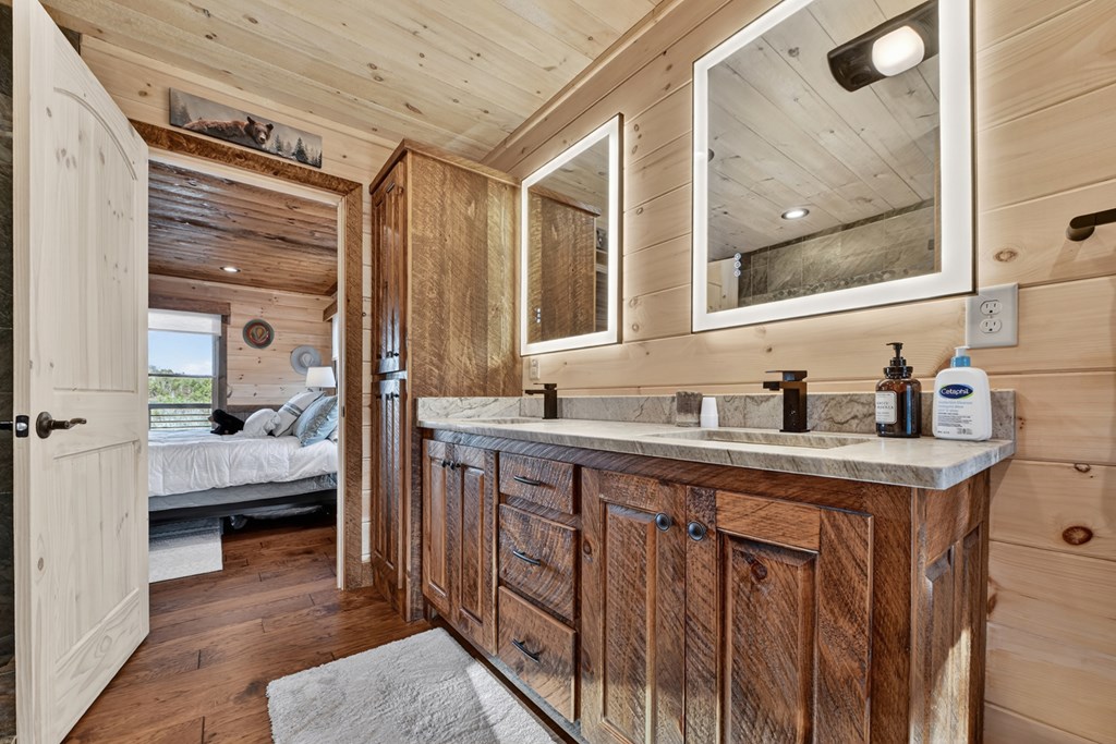 315 River Retreat Road