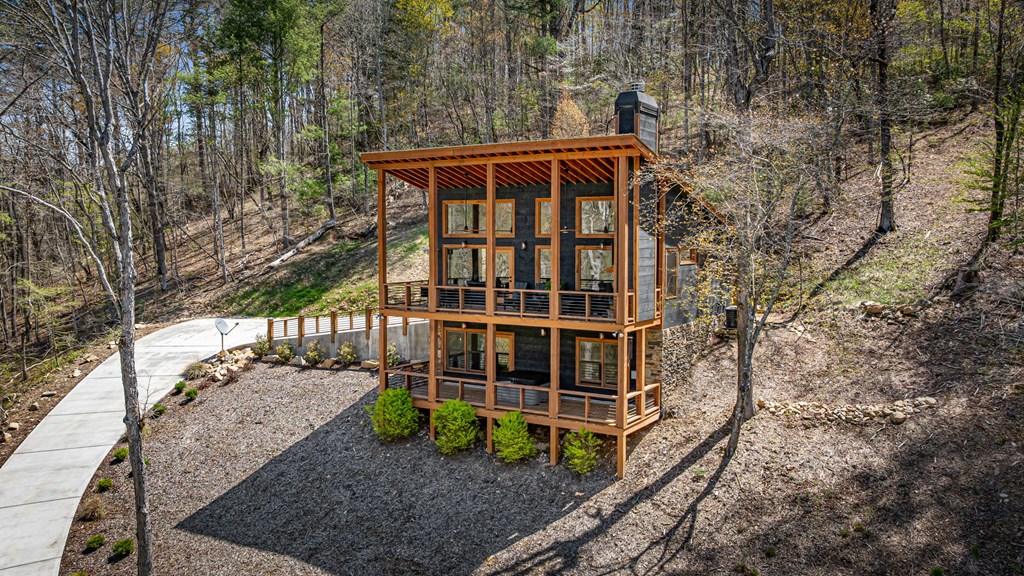 529 Hidden Valley Drive