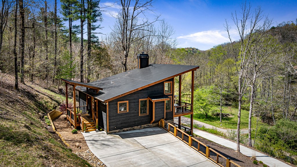 529 Hidden Valley Drive