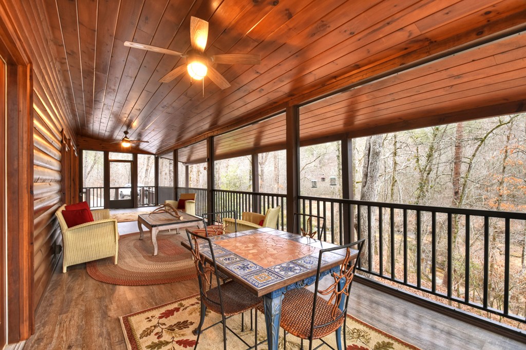 1175 Lickskillet Circle