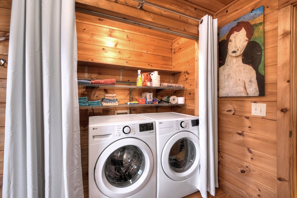 1175 Lickskillet Circle