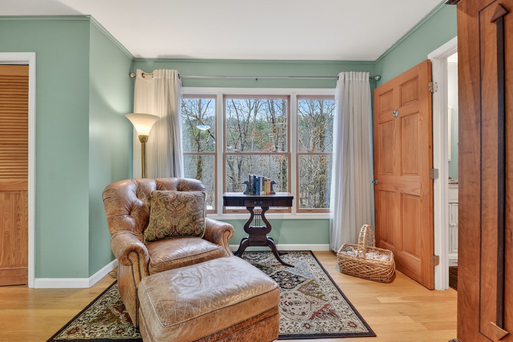 1175 Lickskillet Circle