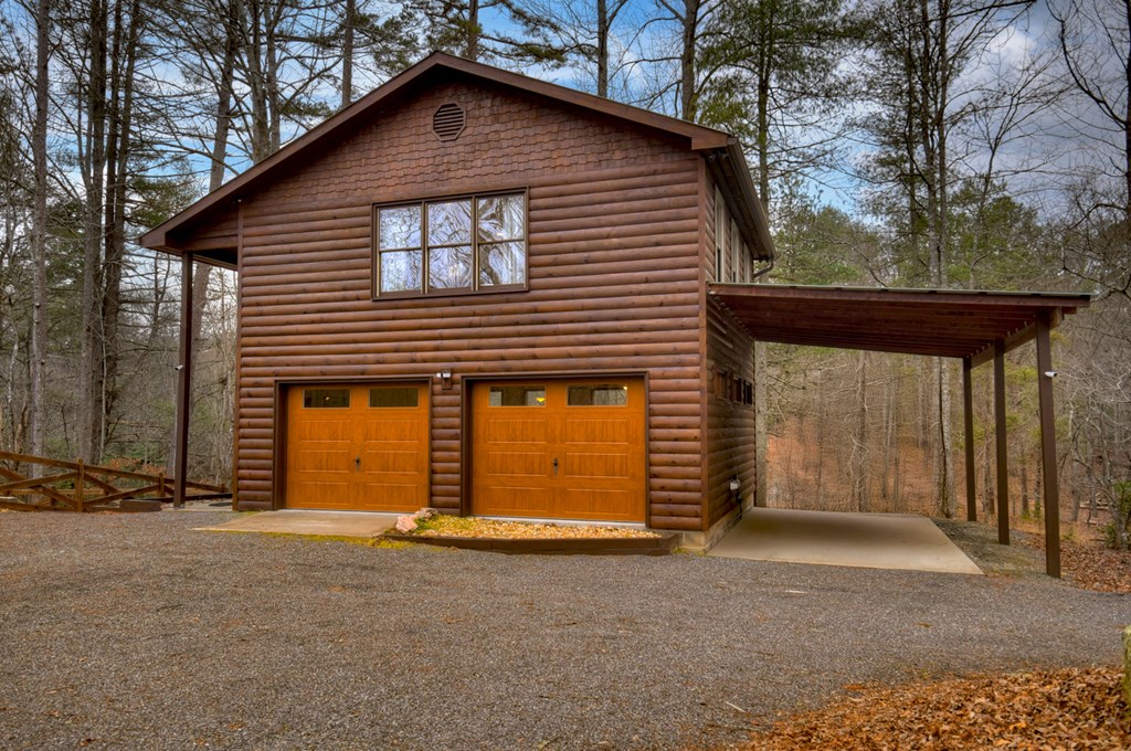 1175 Lickskillet Circle